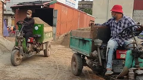 Công nông ba bánh chở cát xây dựng