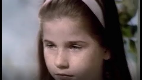 Dark Shadows Music Video - Sarah.