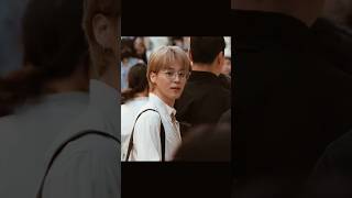 #jimin looks like the prince from your dreams.