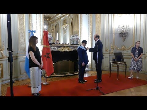 توشيح سفير المغرب بالارجنتين بوسام ليبرتادور سان مارتين إثر انتهاء مهامه 