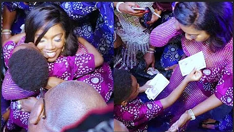 Tiwa Savage Son Will Melt Your Heart As She Shower Money & Hug On Her Mom At Her Dad's Burial