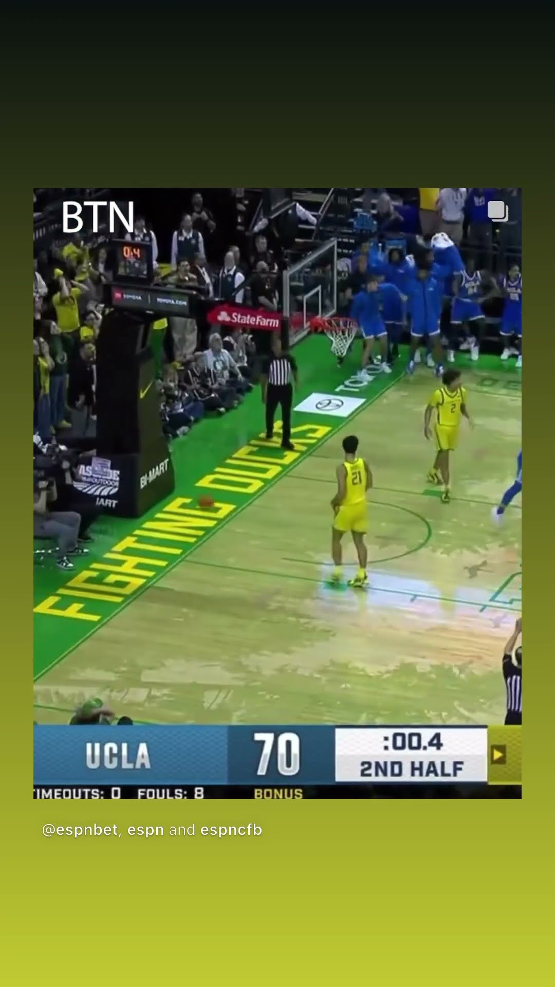 He banks it in #hoodnews #ucla #oregon #basketball #gamewinner