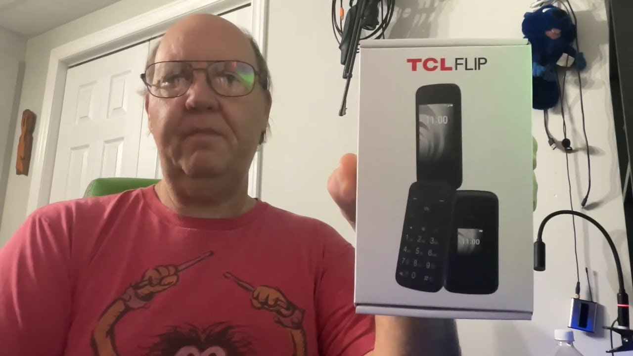 TCL Flip Phone Review - YouTube