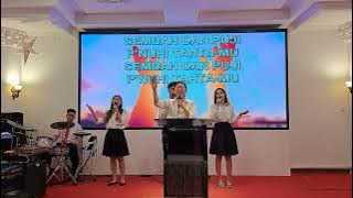 Minggu 11 Februari 2024