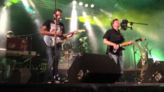 Video thumbnail of "Comfortably Numb - Lisbon Floyd Band"