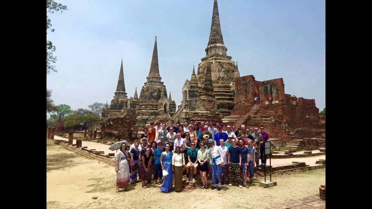 Sansoen Phra Barami YouTube