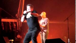 Johnny Clegg - Jeudis du Port Brest 2014 Medley Part.3 screenshot 1