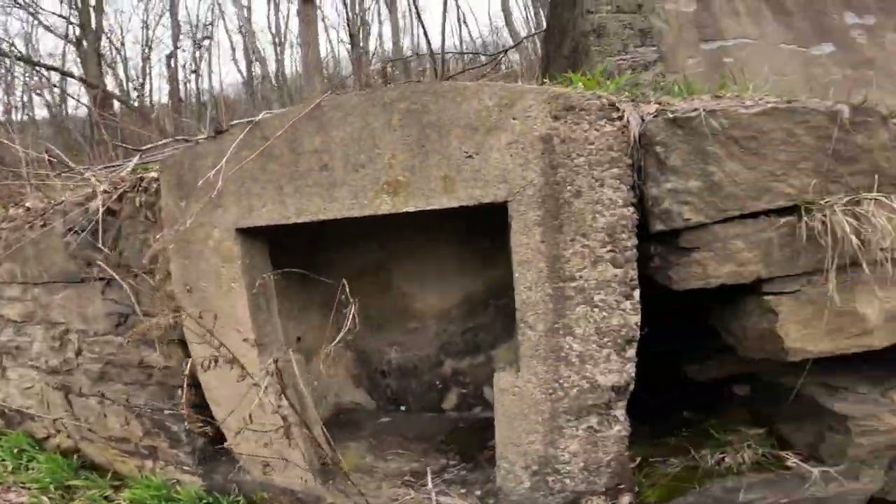 Stumbled on a place with an amazing history #urbex #scranton PA! Locals used to come to this spring!