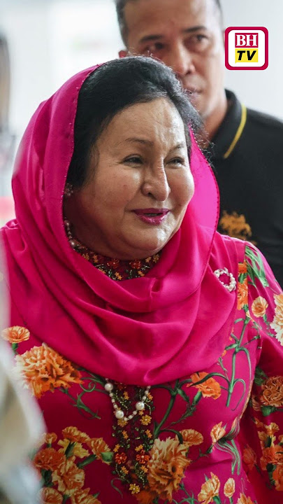 'Jangan buat fitnah, saya masih isteri Najib' - Rosmah