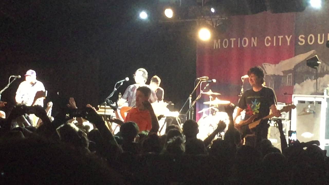 The Future Freaks Me Out Motion City Soundtrack 8/6/16 YouTube