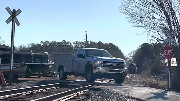 CSX L644 Local Speeds Through Chapin, SC With Mid-DPU ES44AH (Very Short Train)  1/23/2023