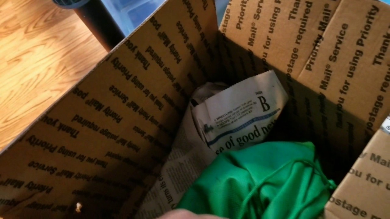 Unboxing Uncle Jim S Worm Farm You Unboxing Uncle Jim S Worm Farm