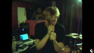 Artificial Heart - Right And Wrong feat. Salla Smith (OFFICIAL MUSIC VIDEO)