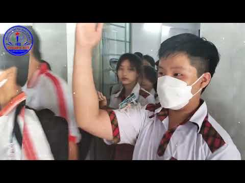Học sinh lớp 9 thcs tân quý tây tham quan hướng nghiệp