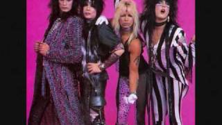 Motley Crue &quot;Stick to Your Guns&quot;- video