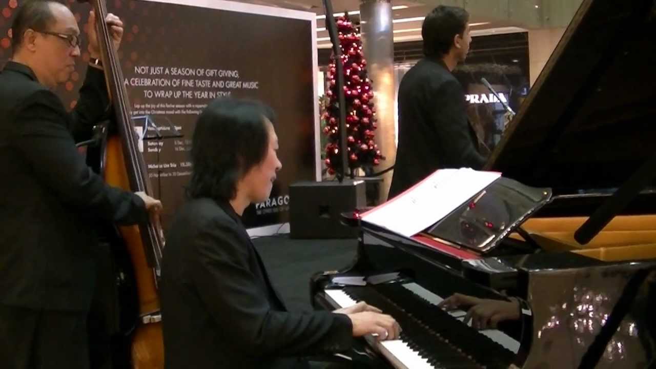 Christmas Island (Jazz music)  by Nicholas Lim Trio @ Paragon Music En Vogue 17 Dec 12