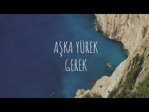 Mustafa Sandal & Natalia - Aşka Yürek Gerek / Anaveis Foties (Lyrics)