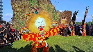 ATRAKSI 15 DADAK MERAK REOG PONOROGO GEMPARKAN LAPANGAN SUNTARI MLARAK