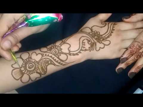 Details 95+ mehndi design sample latest