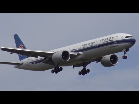 Taxiing And Take Off Eurowings A320 Dusseldorf Airport D Aewb Youtube - thai airways boeing 747 400 star alliance livery roblox