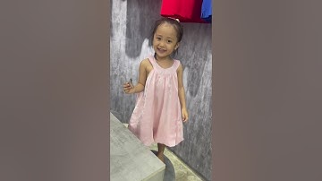 Chuồn chuồn cắn rốn có biết bơi không ?