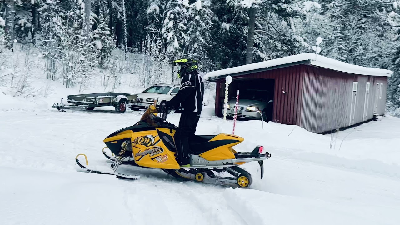Ski-Doo MX Z X 600 H.O. SDI 2006 - YouTube