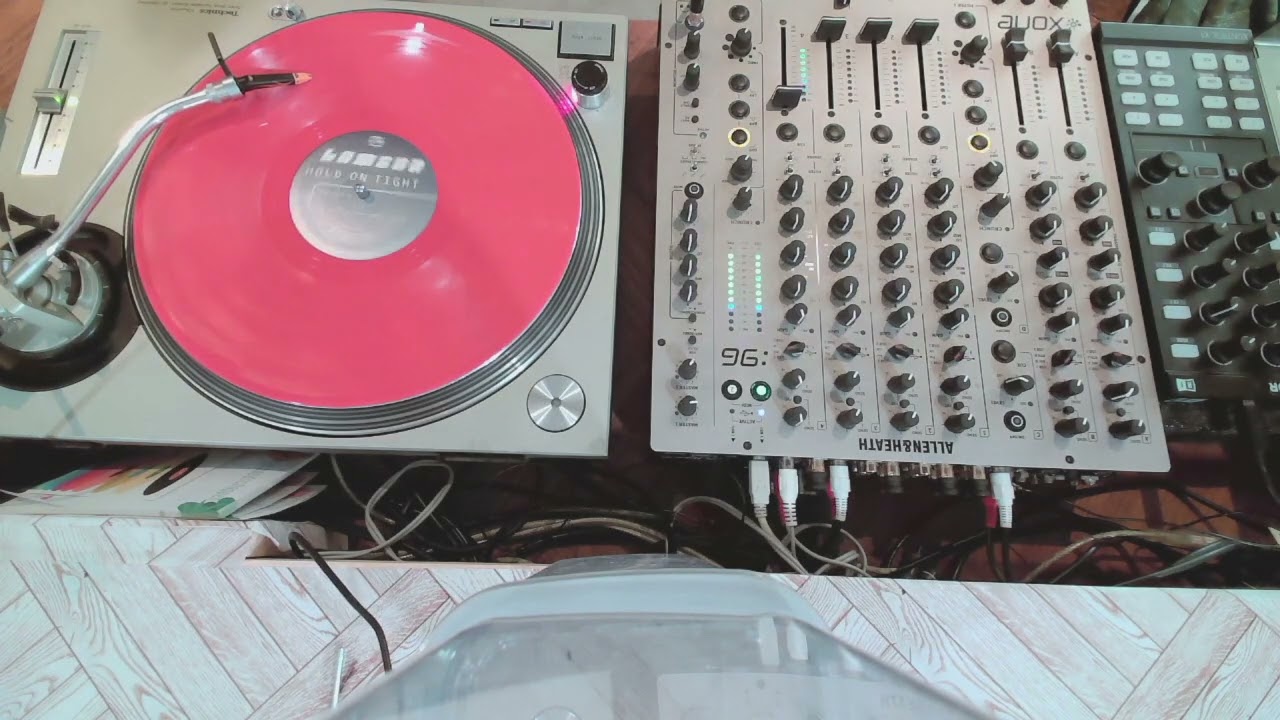 Lambda - Hold On Tight (Nalin & Kane Remix)