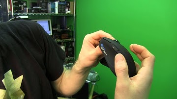Roccat Kone Pure Gaming Mouse Unboxing & First Look Linus Tech Tips