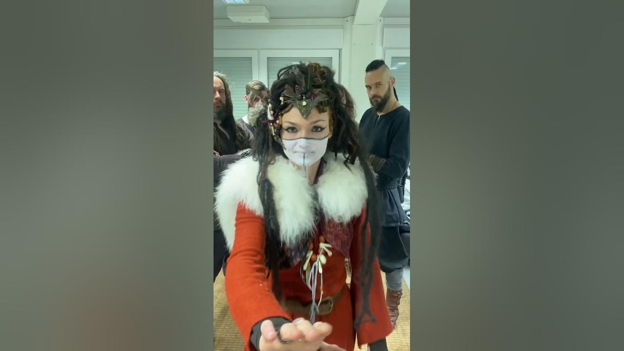 No special effects added… ✨🪄 #skald #pagan #vikings #music #norse #backstage #behindthescenes #live No special effects added… ✨🪄 #skald #pagan #vikings #music #norse #backstage #behindthescenes #live