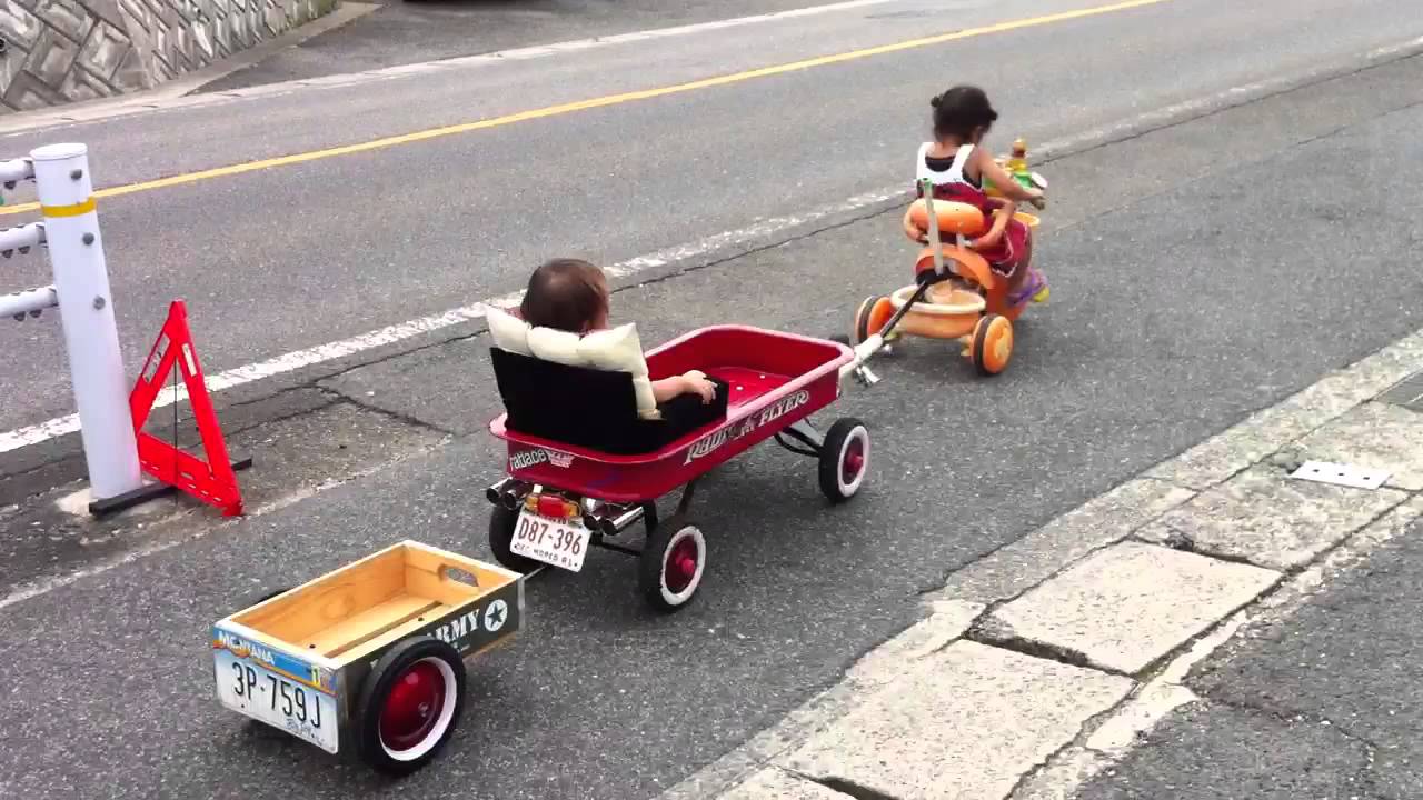 三輪車で牽引 ラジオフライヤー トレーラー