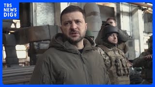 ゼレンスキー大統領　“最前線”東部バフムトを電撃訪問　併合4州の戦況「困難」とプーチン氏｜TBS NEWS DIG