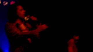 Duman Köln Konseri 25 Aralik 2009 - Iyi De Bana Ne (Essigfabrik)