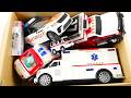 救急車のミニカーが走る！緊急車両出動 サイレン音☆Miniature ambulance car running! Emergency vehicle dispatch siren sound ☆