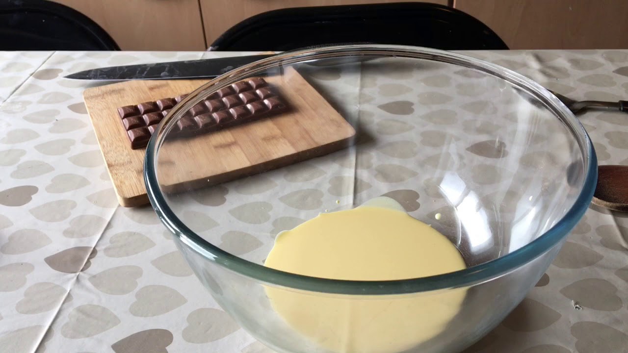 Guarda Easy Chocolate Brownie Recipe su YouTube Guarda Easy Chocolate Brownie Recipe su YouTube
