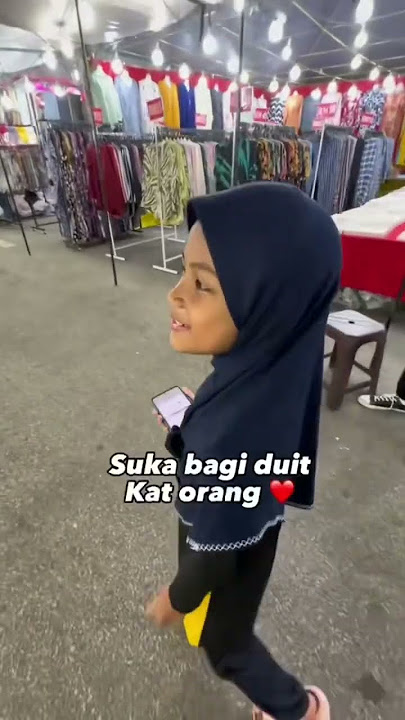 CAHAYA ICHA |
