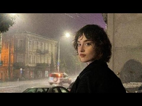 Gap Girls - Runnin Through My Mind (Lyrics) (Sub. Español)