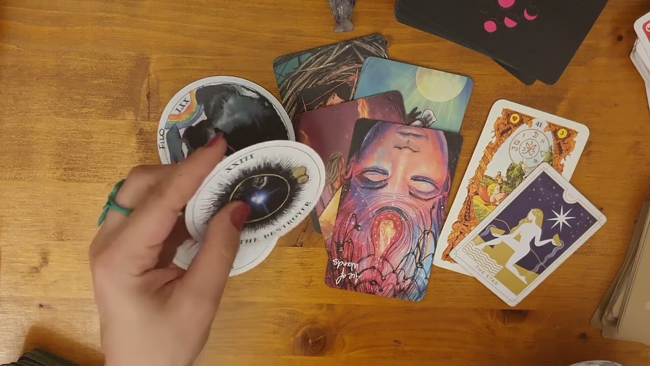 STA COMPRENDENDO I SUOI ERRORI 😲💣...ORA CAMBIERÀ TUTTO!#tarocchiamore #letturatarocchi