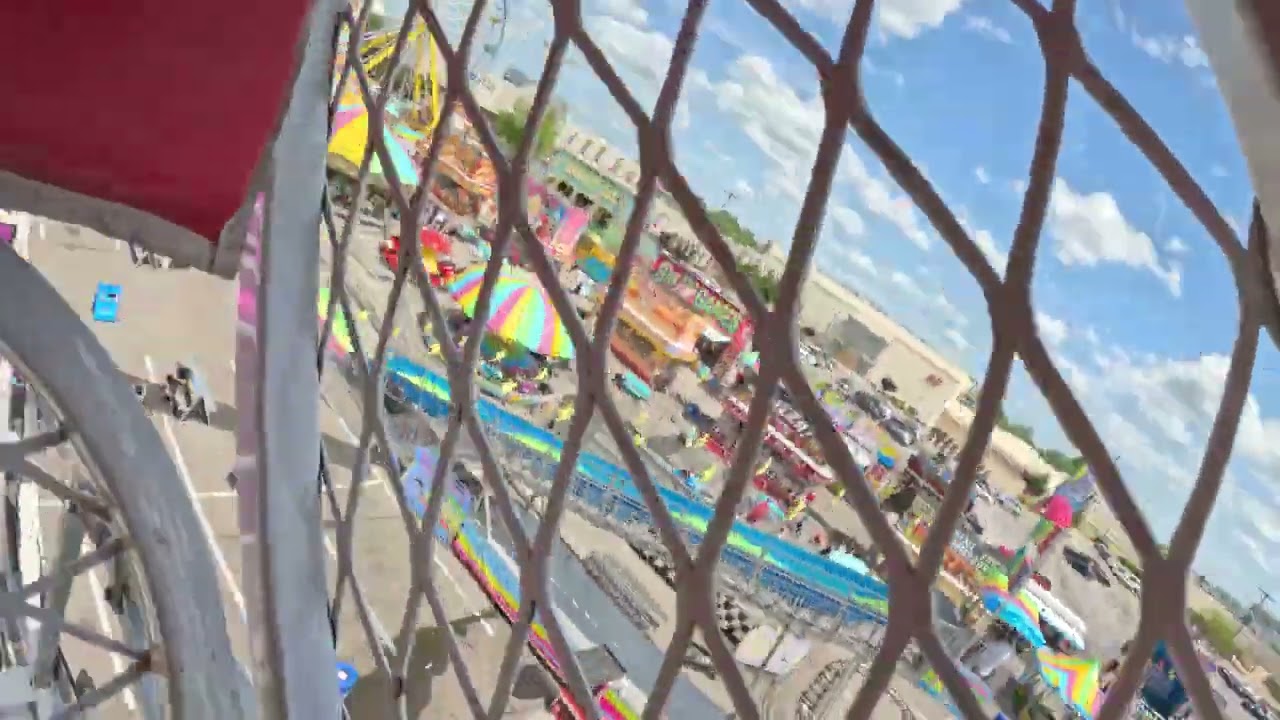 Zipper at Lexington Spring Fling Fayette Mall