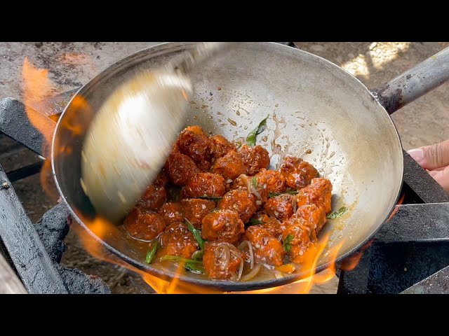 Street Side Veg Manchurian | Street Food Tv class=