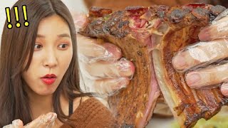 Koreans Try American BBQ For the FIRST TIME! Pork Ribs, Pulled Pork \& Brisket