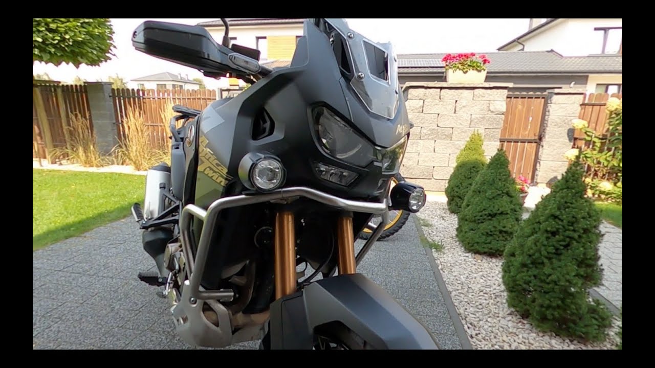 Honda Africa Twin 1100.