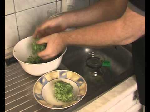 Videó: Hogyan Készítsünk Zsidó Salátát