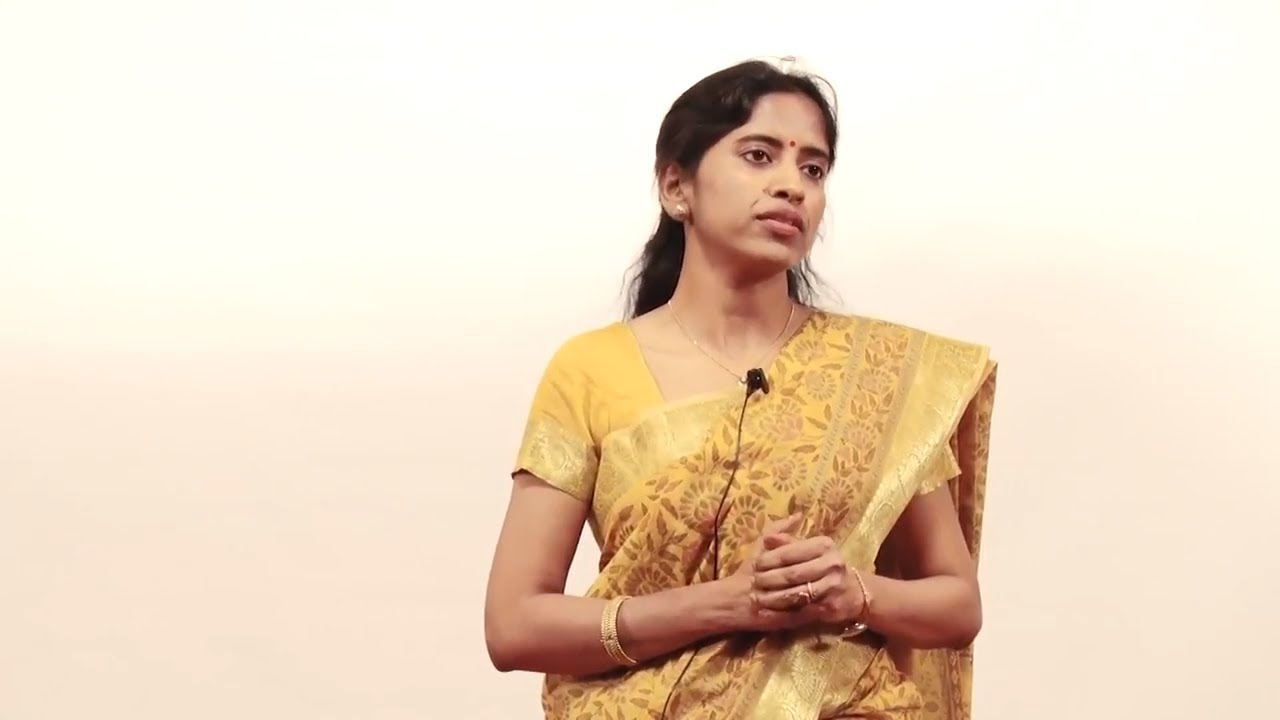 Bridging the Skill Gap | Bhawna Garg | TEDxSRMUWomen