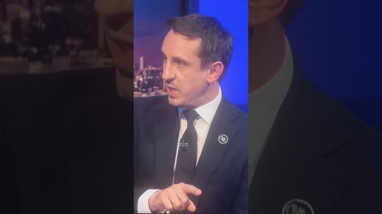 😂 Neville shares his love and admiration for Klopps Liverpool