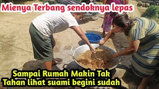 Download Lagu Capek Masak Banyak Di Rumah Saudara Pulang' Ke rumah Malah Melihat Suami begini MP3 Download Lagu Capek Masak Banyak Di Rumah Saudara Pulang' Ke rumah Malah Melihat Suami begini MP3