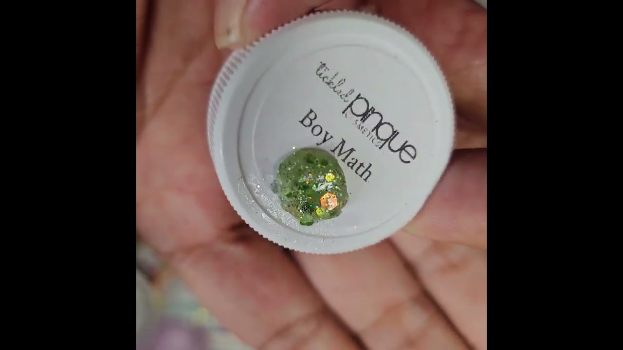 Tickled Pinque scoop swatches. ENC Swatches.