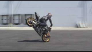Motorcycle Stunts Alex Flores 360 endo stoppie