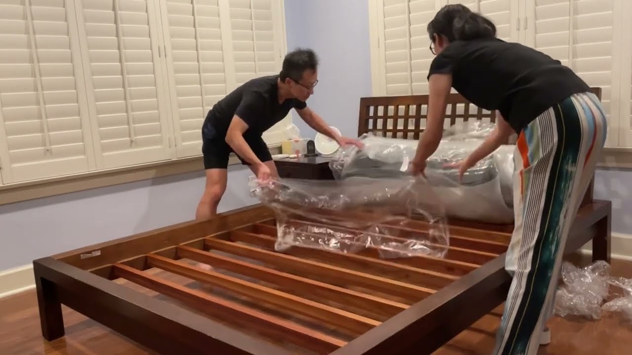Unpacking Casper Select Hybrid Mattress (Costco) YouTube