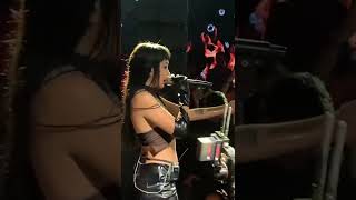 María Becerra cantando Automático en vivo 🤟 #mariabecerra #mariabecerramusic #reggaeton