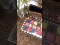Stunning eye shadow palette/Huda beauty! @Hudabeauty #hudabeauty #makeup #eyeshadow ❤️😊